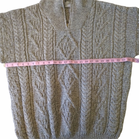 100% wool vintage oversized sweater - Picture 3 of 8